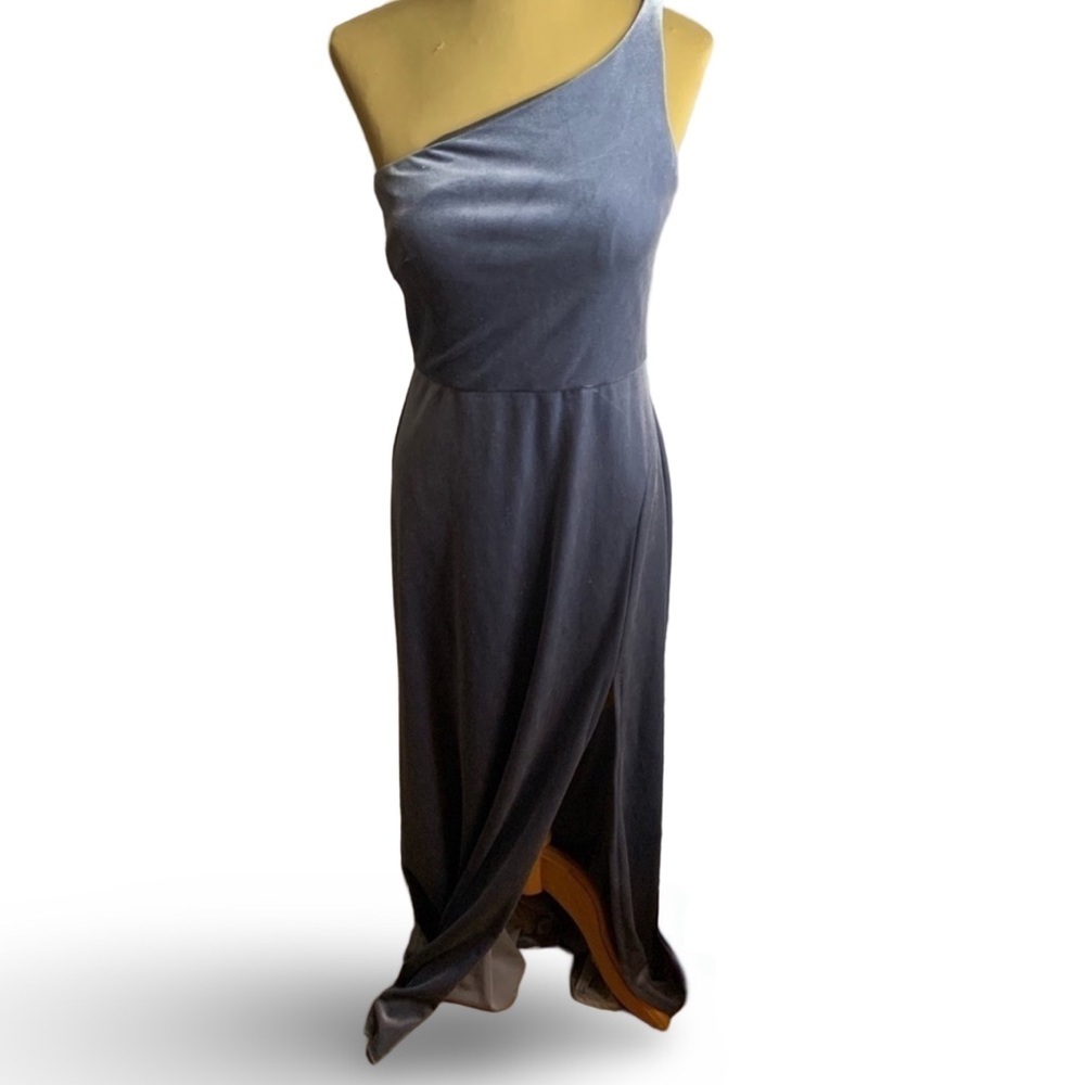 Jenny Yoo Cybill One Shoulder Gown | Chambray Bluestone Velvet | Size 4 - Picture 10 of 16